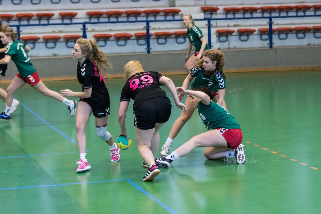 Bild 105 - B-Juniorinnen SG Wift - HSG Kremperheide Muensterdorf : Ergebnis: 22:25